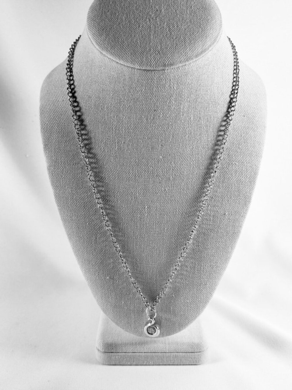 Pendant Single Rhinestone Pendant In Sterling Silver Setting